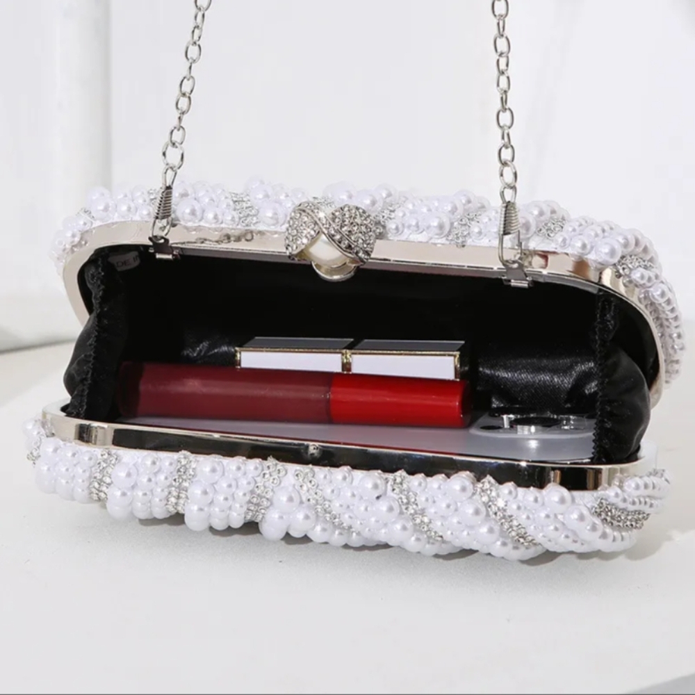 Tara - Water Droplet Shaped Pearl Clutch - Picture 6 of 7